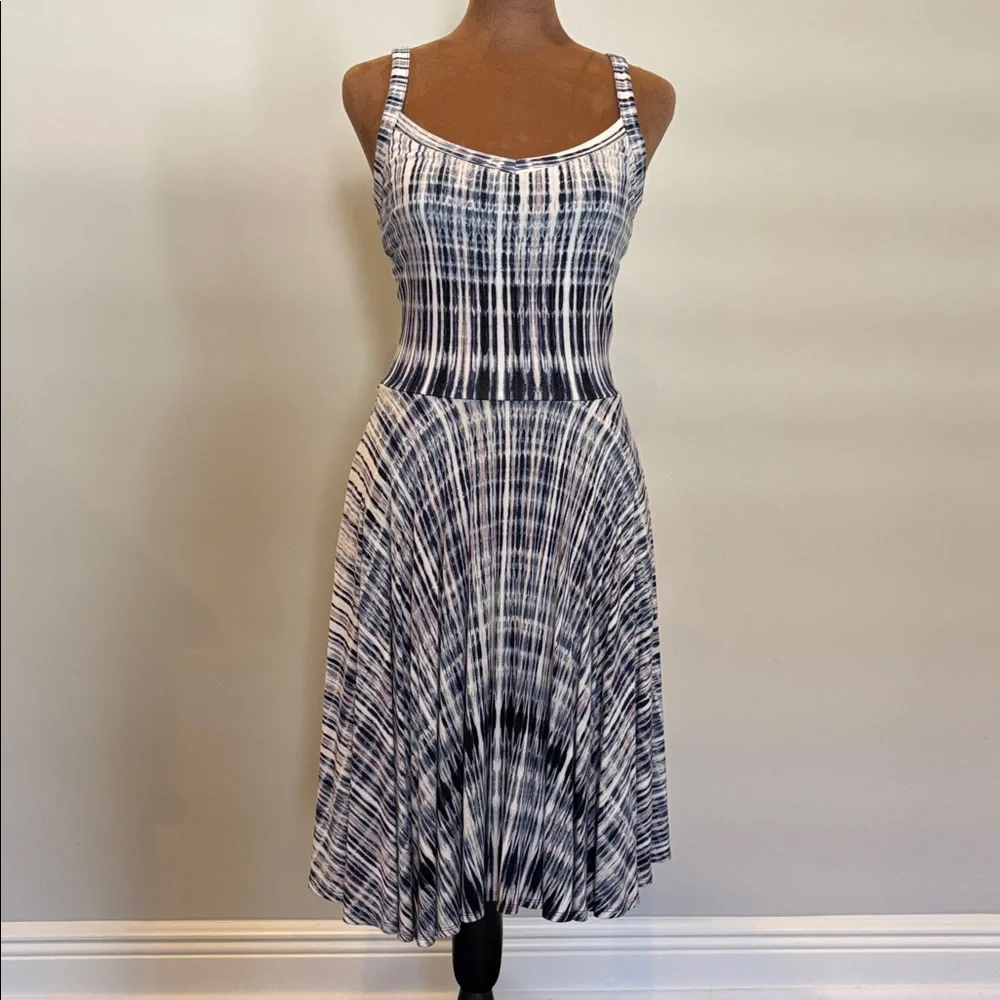 Artisan NY Navy, Ivory and pale pink tie dye pattern midi sleeveless dress NWOT - Picture 8 of 8